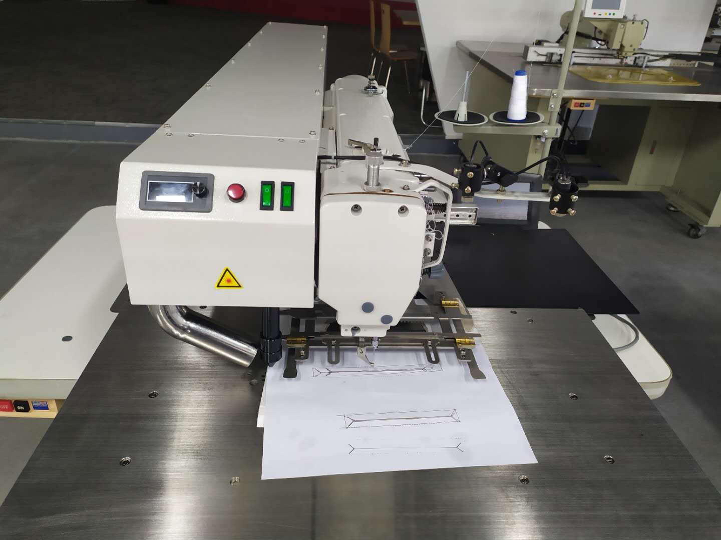 Automatic Laser Open Clothes   - Industrial Laser Fabric Cutting Machine ulasan dan harga